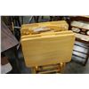 Image 1 : FOUR MAPLE TV TRAYS