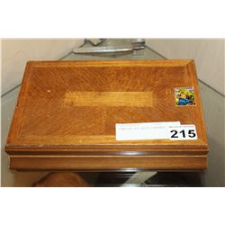 JEWELLRY BOX WITH CONTENTS