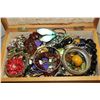 Image 2 : JEWELLRY BOX WITH CONTENTS