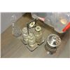 Image 2 : TOTE OF VARIOUS SILVER PLATE