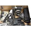 Image 4 : BOX OF VINTAGE CAMERAS