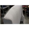 Image 3 : MODERN FABRIC QUEENSIZE NAILHEAD HEADBOARD