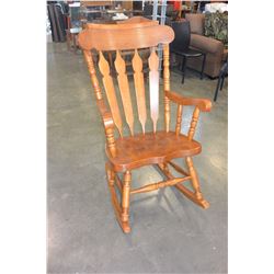 WOOD ROCKING CHAIR