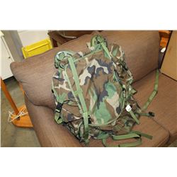 CAMO BACKPACK