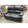 Image 1 : FLOOR MODEL BLACK LEATHER DOUBLE RECLINING LOVESEAT