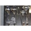 Image 4 : CASED FLATWARE AND TEN PIECE SERVING SET