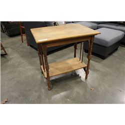 ANTIQUE OAK 2 TIER PARLOR TABLE