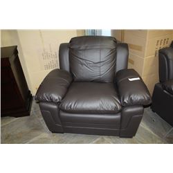 NEW BROWN LEATHER ARMCHAIR, ASHLEY DESIGN, CONTEMPORARY COMFORTABLE SEATING, RETAIL $689