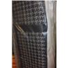 Image 3 : NEW KINGSDOWN QUEENSIZE FIRM MATTRESS, TIGHT TOP, RETAIL $2499