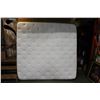Image 1 : KINGSIZE PILLOWTOP MATTRESS