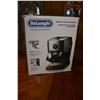 Image 3 : DELONGHI CAPUCCINO ESPRESSO MAKER AND METAL OVAL POT