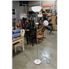 Image 3 : TWO GREY FLOOR LAMPS WITH FEXIBLE SPOT LIGHTS