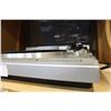 Image 3 : PIONEER S550 TURNTABLE