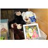 Image 1 : BOX OF VINTAGE TOYS AND TEDDY BEARS