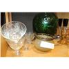 Image 3 : SHELF LOT OF VINTAGE COLORED GLASSWARE