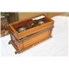 Image 4 : ANTIQUE GOLD SCALE
