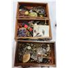 Image 2 : JEWELLRY BOX WITH CONTENTS