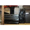 Image 1 : LARGE LOT OF SPEAKER AND CD CHANGERS