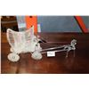 Image 1 : BLOWN GLASS HORSE DRAWN CARRIAGE