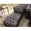 Image 1 : ASHELY LARGE BROWN TUFTED LEATHER LOUNGE CHAIR