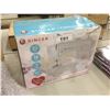 Image 1 : SINGER FASHION MATE 3333 SEWING MACHINE