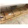 Image 1 : LOT OF 2 STANTIONS AND 2 BI-FOLD PRIVACEY PANELS