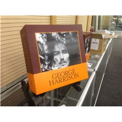 GEORGE HARRISON COLLECTOR VINYL SET WITH 13 SOLO ALBUMS AND 2 COLLECTOR'S PICTURE DISCS.