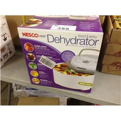 NESCO FOOD DEHYDRATOR