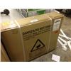 Image 1 : 30'' FOLDING PORTABLE MASSAGE TABLE