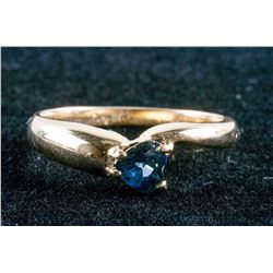 10k Yellow Gold and 0.75ct Sapphire Ring CRV$2150