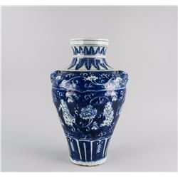 Chinese Blue and White Porcelain Vase Jiajing Mark