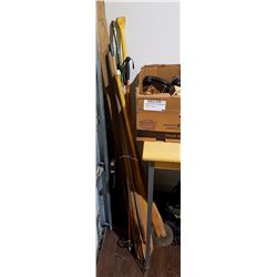 APPROX 7 PCS OARS, SKI POLES ETC
