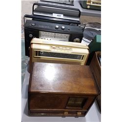 LOT OF 4 VINTAGE RADIOS