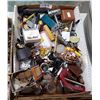 Image 1 : BOX LOT COLLECTIBLES