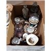 Image 1 : BOX LOT COLLECTIBLE BEER STEINS ETC