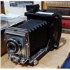 Image 1 : ANTIQUE BUSCH PRESSMAN BELLOWS CAMERA