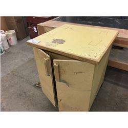 ROLLING WOOD CABINET