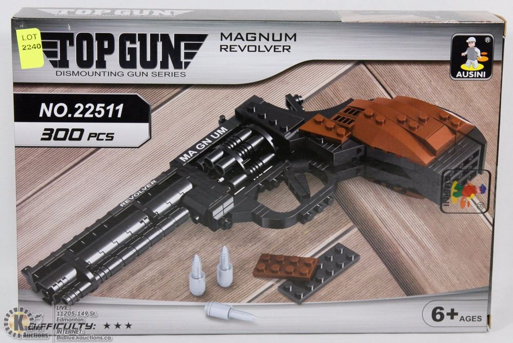 NEW 300PC TOP GUN BUILDING TOY