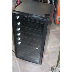 DANBY WINE FRIDGE