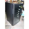 Image 3 : DANBY WINE FRIDGE