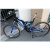 Image 1 : BLACK AND BLUE DYNO DART BIKE