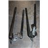 Image 3 : TWO PIPE BENDERS