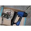 Image 2 : AIR NAILER CROWBAR AND DRILL BITS