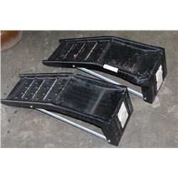 PAIR OF METAL CAR RAMPS