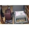 Image 2 : VINTAGE ROYAL TYPEWRITER SLIDE PROJECTOR AND SCREEN