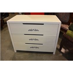 WHITE 3 DRAWER DRESSER