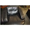 Image 2 : LARGE BLACK LEATHER CHROME LEG DESIGNER ARMCHAIR