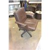 Image 2 : BROWN LEATHER OFFICE CHAIR