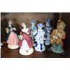 Image 3 : SHELF OF COLLECTIBLE FIGURES