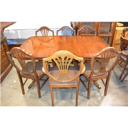 ANTIQUE WALNUT DUNCAN PHYFFE STYLE DINING TABLE WITH SIX CHAIRS BY GIBBARD